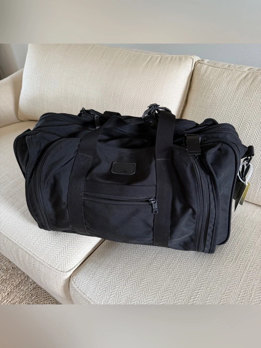 Tumi Alpha Ballistic CarryOn / Expandable Luggage